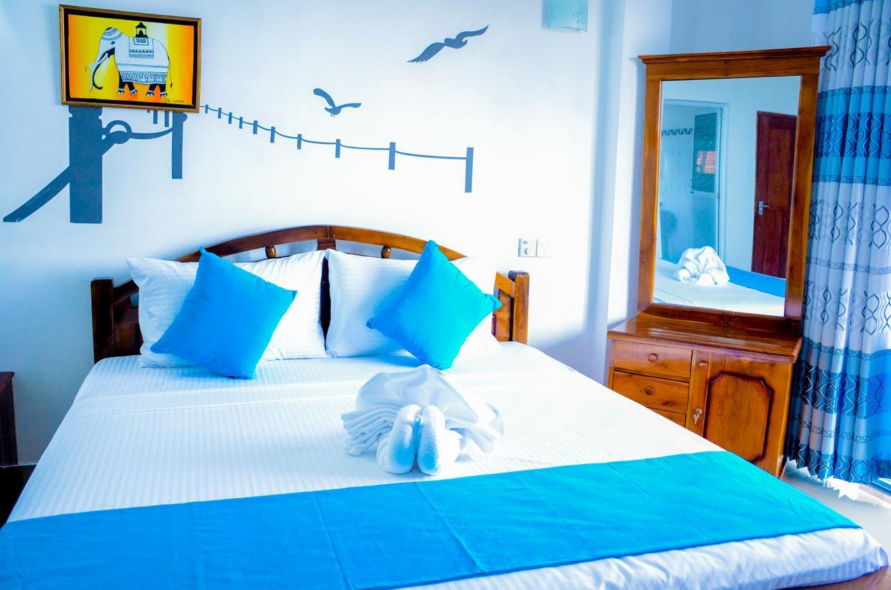 Yoho Beach Glory Hotel Negombo Exterior foto
